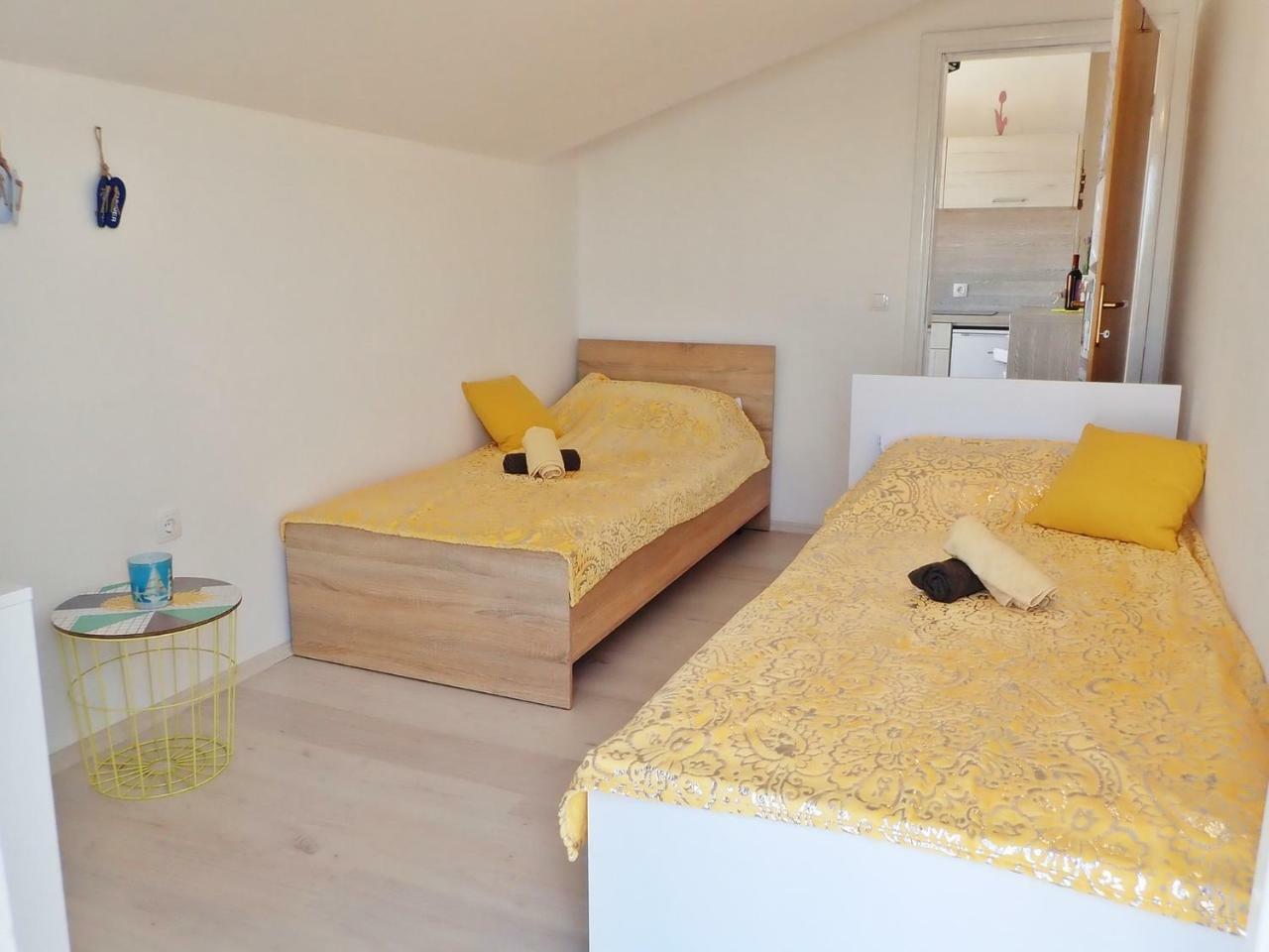 Apartment Ela Enjoy Breathtaking Seaview Селине Экстерьер фото